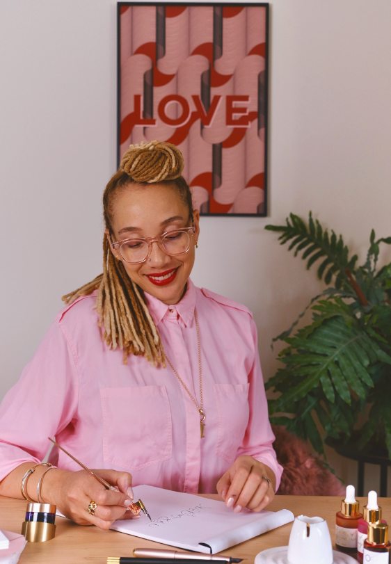 Artist Feature - Illyahna, IllyBoo Designs