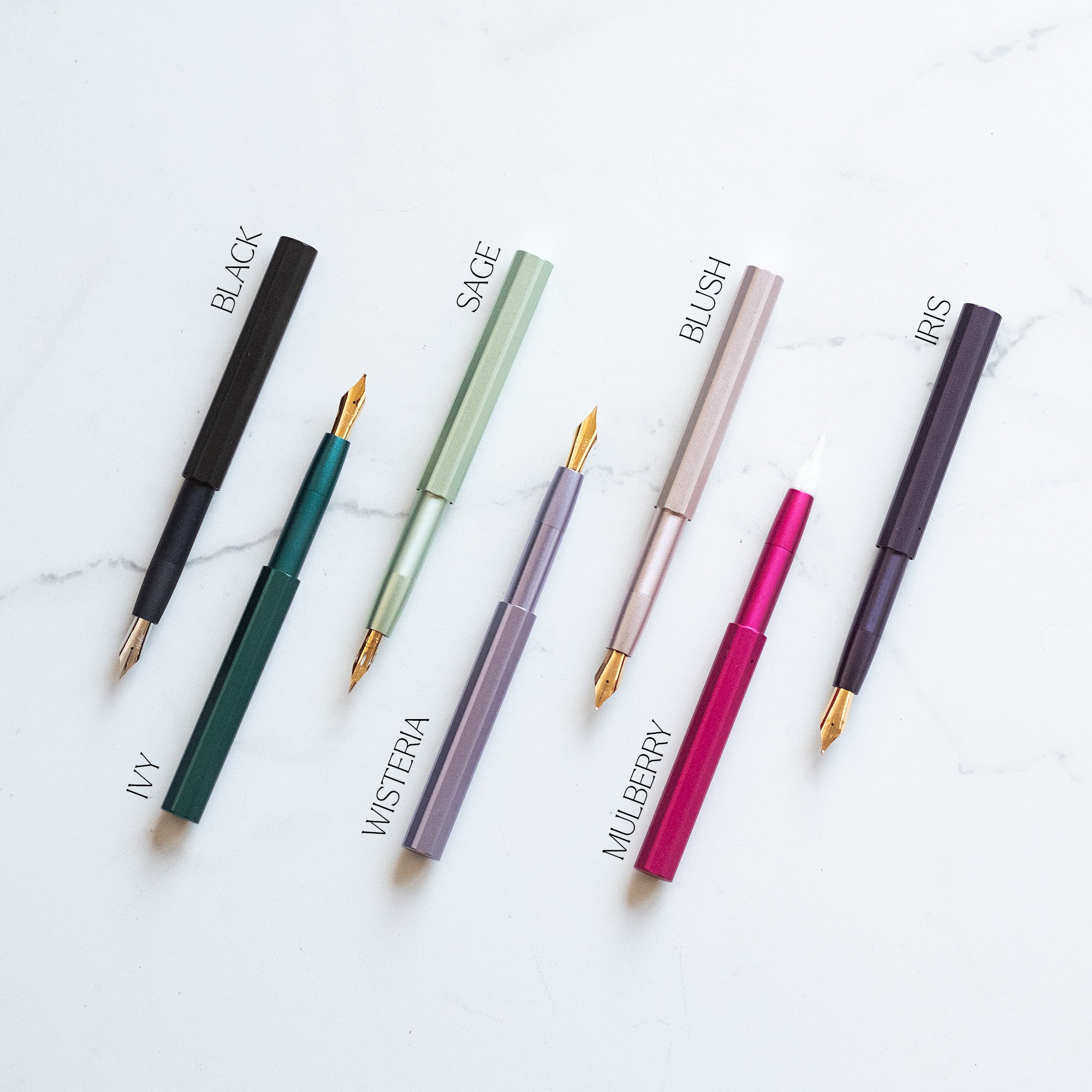 The pocket fountain pen with colour names