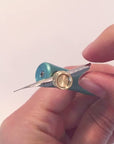 Video demonstrating how to use an allen key to adjust the flange and screw on Flourish calligraphy pen with oblique nib setting