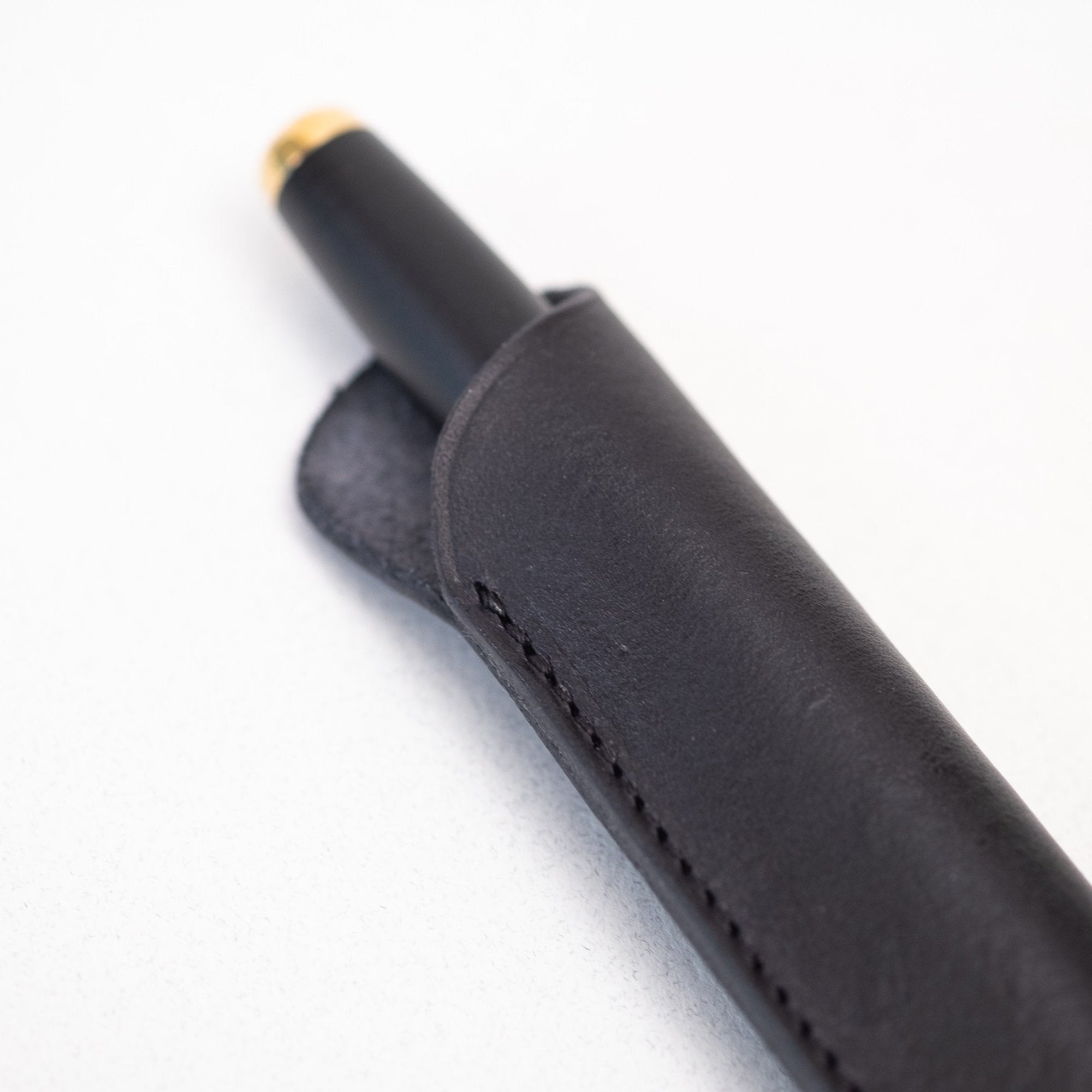 Veg-Tan Spark Pen Sleeve - Black - tomsstudioVeg-Tan Spark Pen Sleeve - Black