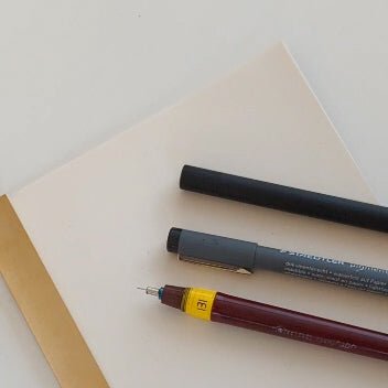 The Difference Between The Lumos, Fineliners and Isograph Pens - Tom's Studio