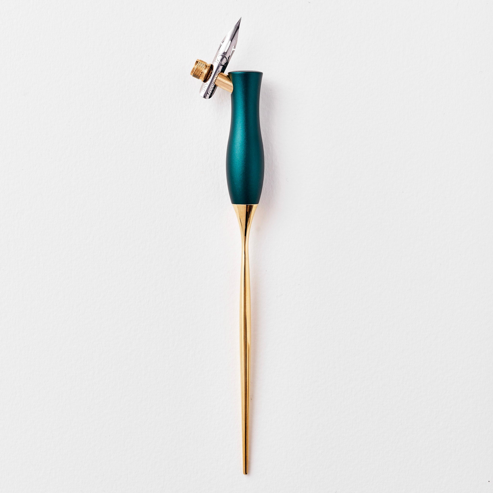 Bloom Calligraphy Pen – Balanced, Versatile, and Beautiful – Tom's