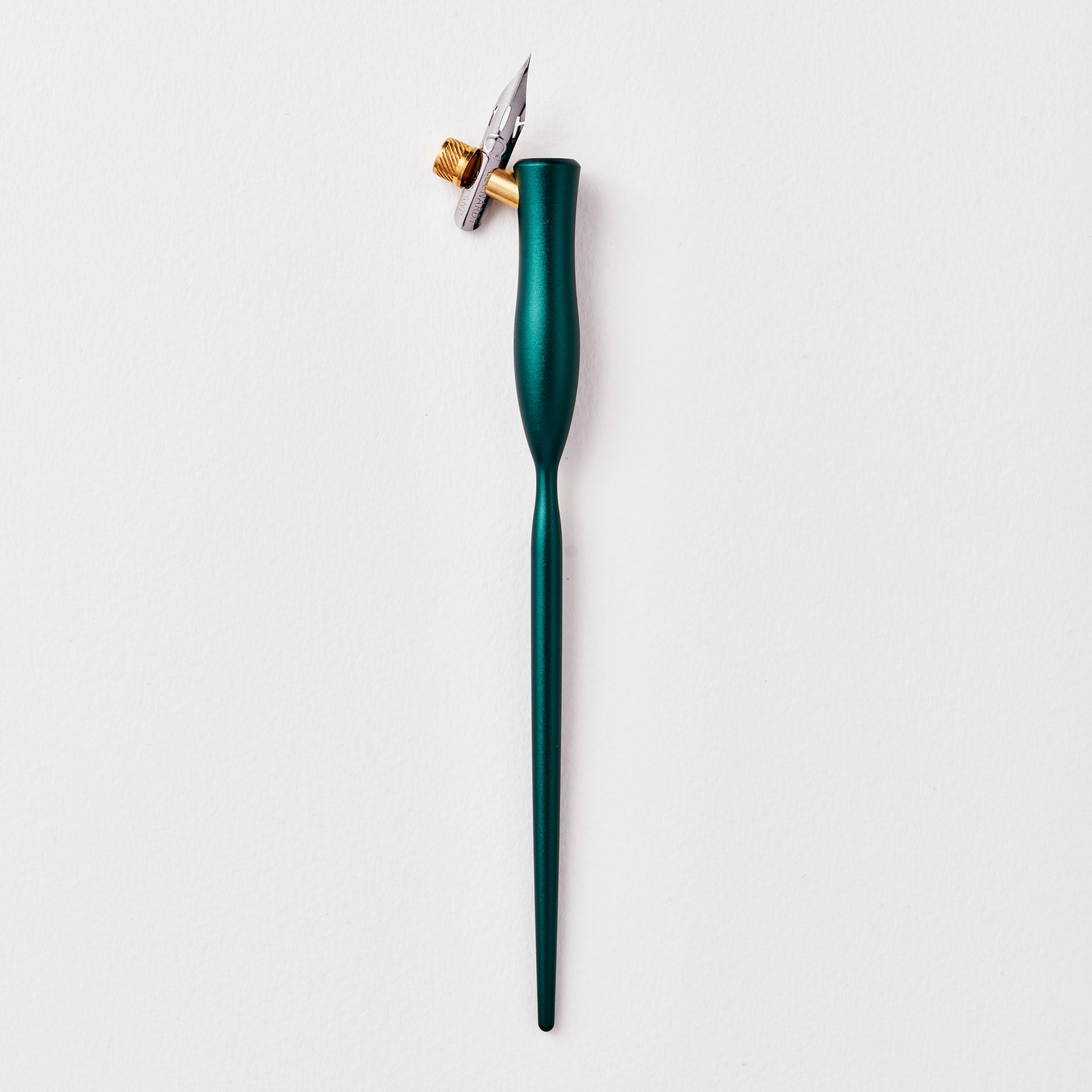 Flourish Calligraphy Pen – Precision Crafted for Smooth Writing