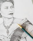 Tom's Studio Mechanical Pencil in Ivy with an illustration of Queen Elizabeth I