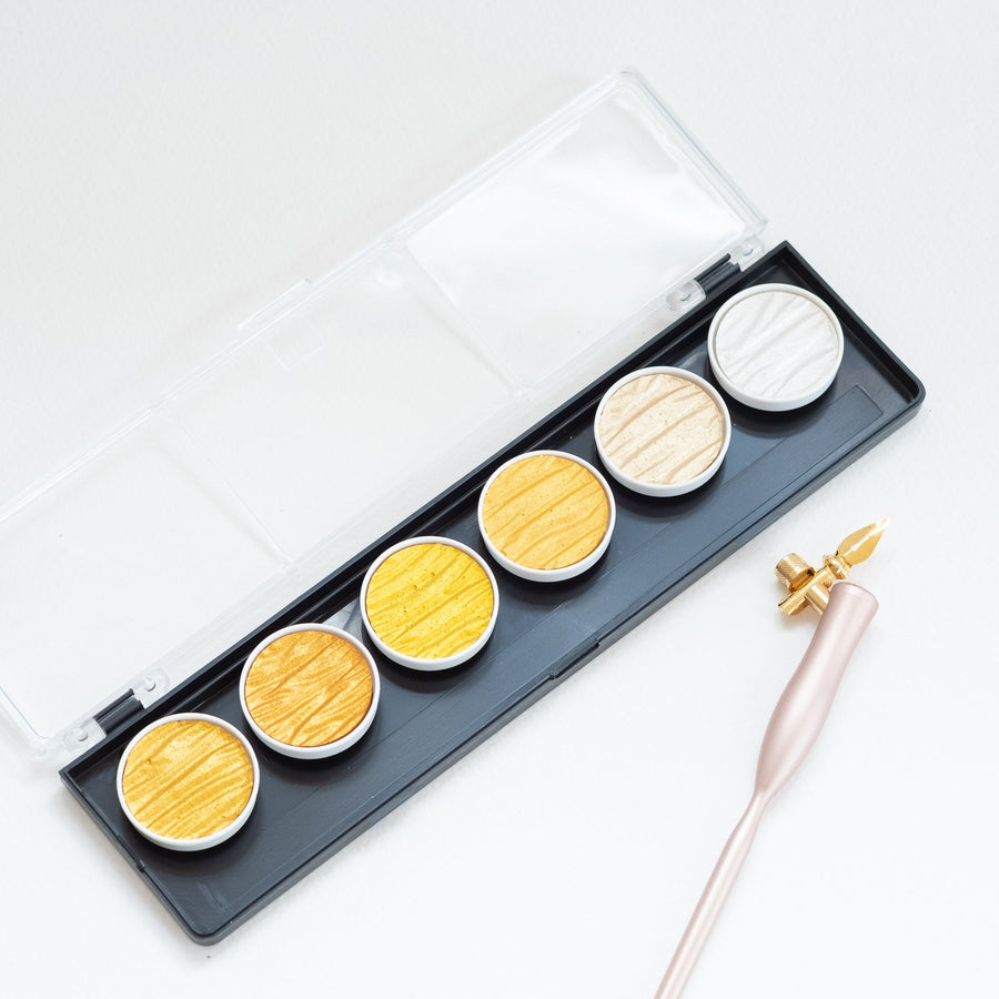 Gold & Silver Metallic Finetec Ink Palette with an oblique calligraphy pen